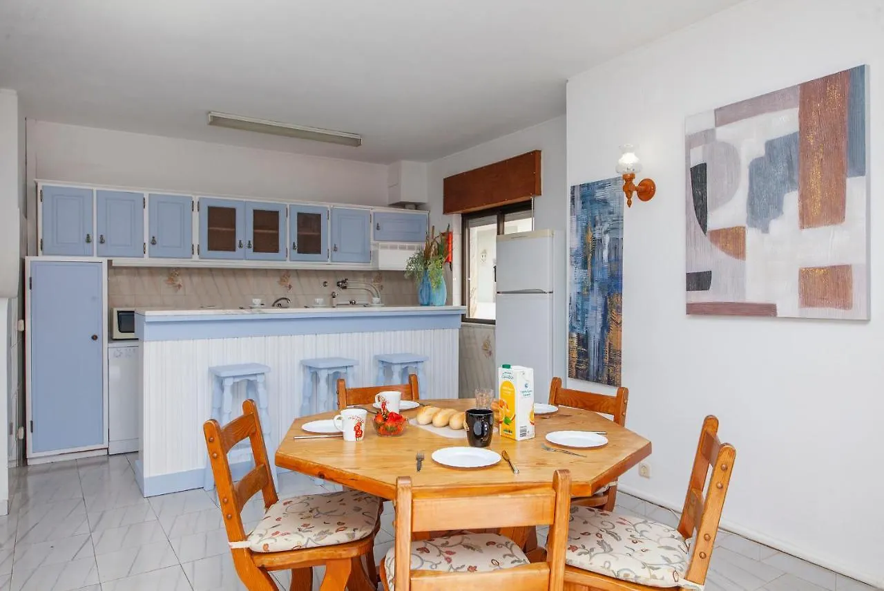 B78 - Fragoso Downtown Apartment Lagos