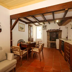 A74 - Rua Do Canal 1 Bed Flat Lagos